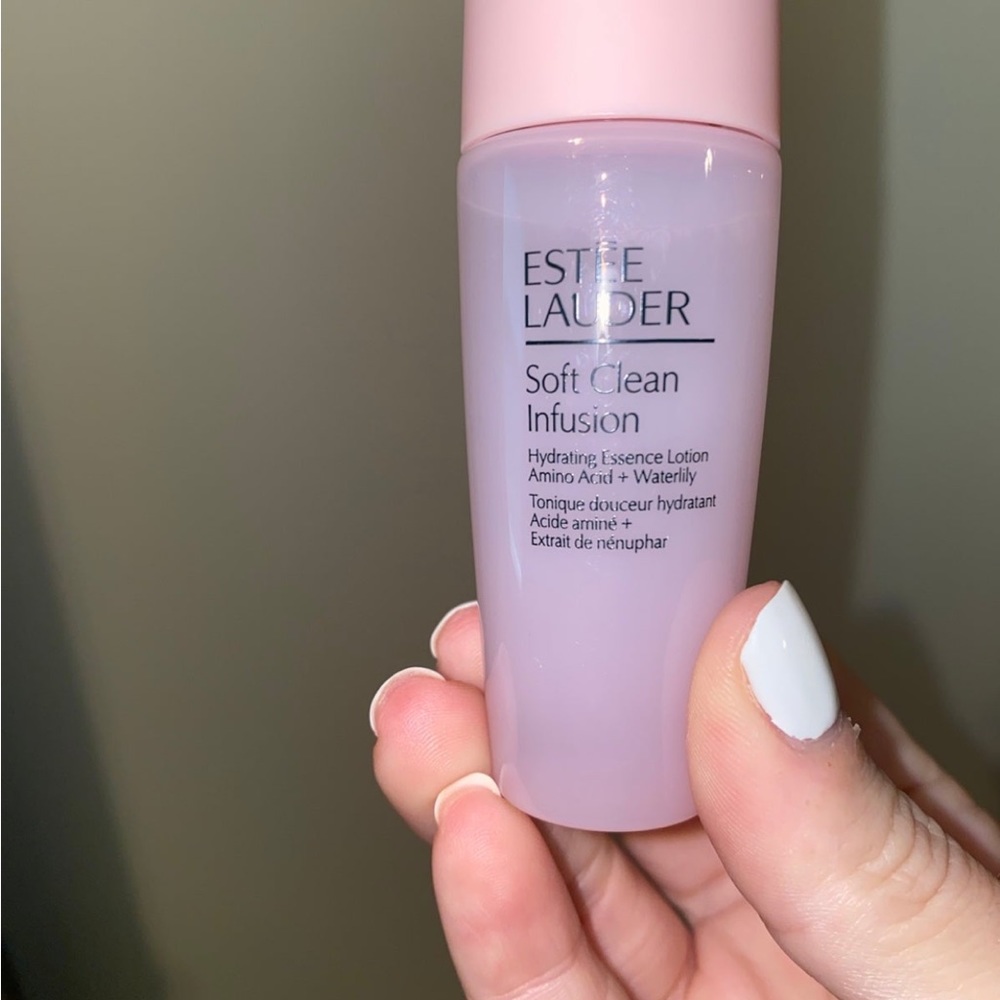 Brand new Estée Lauder 7 piece Skincare Set - Picture 6 of 8